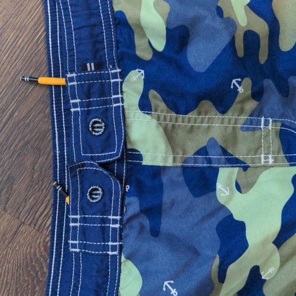 Nautica Youth Size XL 18/20 Blue and Green Swim Trunks - Picture 3 of 6